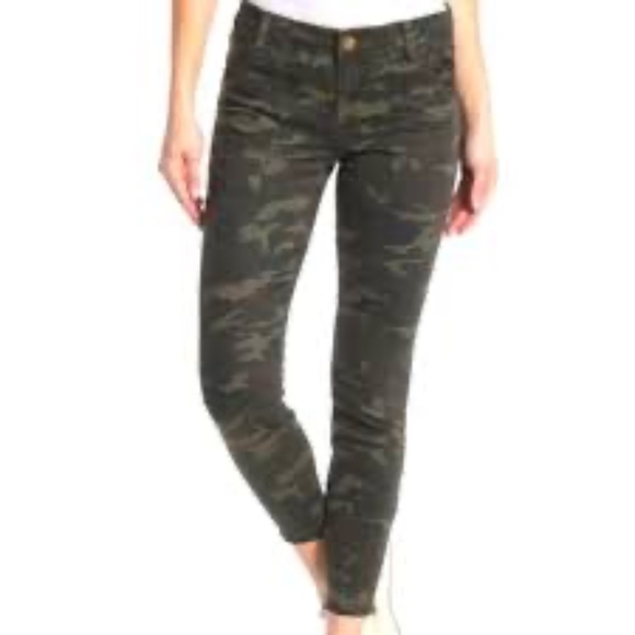 Kut from the Kloth Camouflage Ankle Skinny Pants - Picture 1 of 11